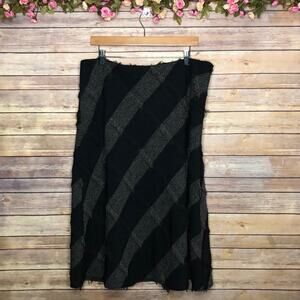 Tribal Frayed Detailed Skirt